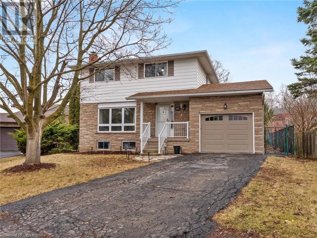 102 DUNDEE Drive