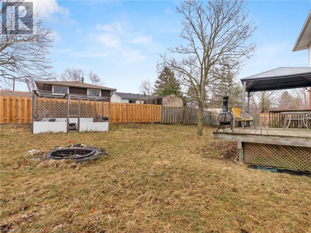 102 DUNDEE Drive