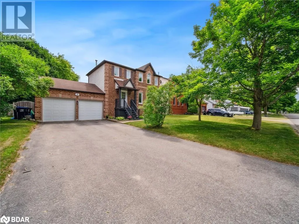 8 DARREN Drive