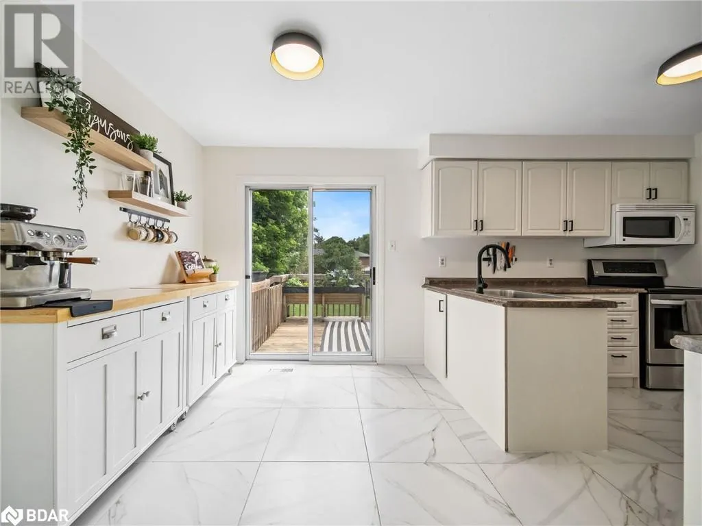 8 DARREN Drive