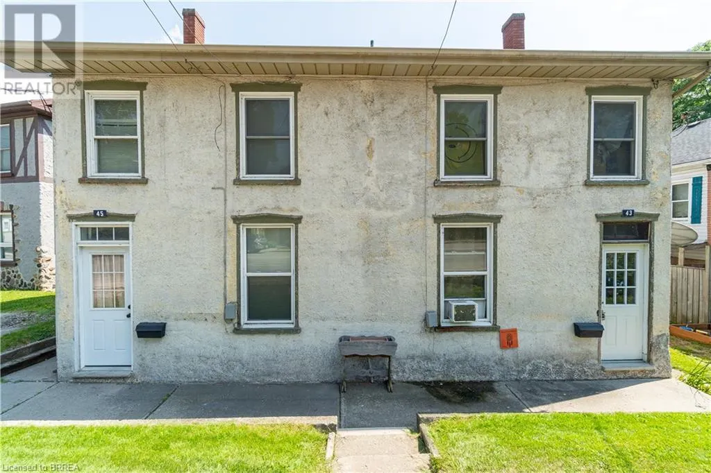 43-45 WILLIAM Street S