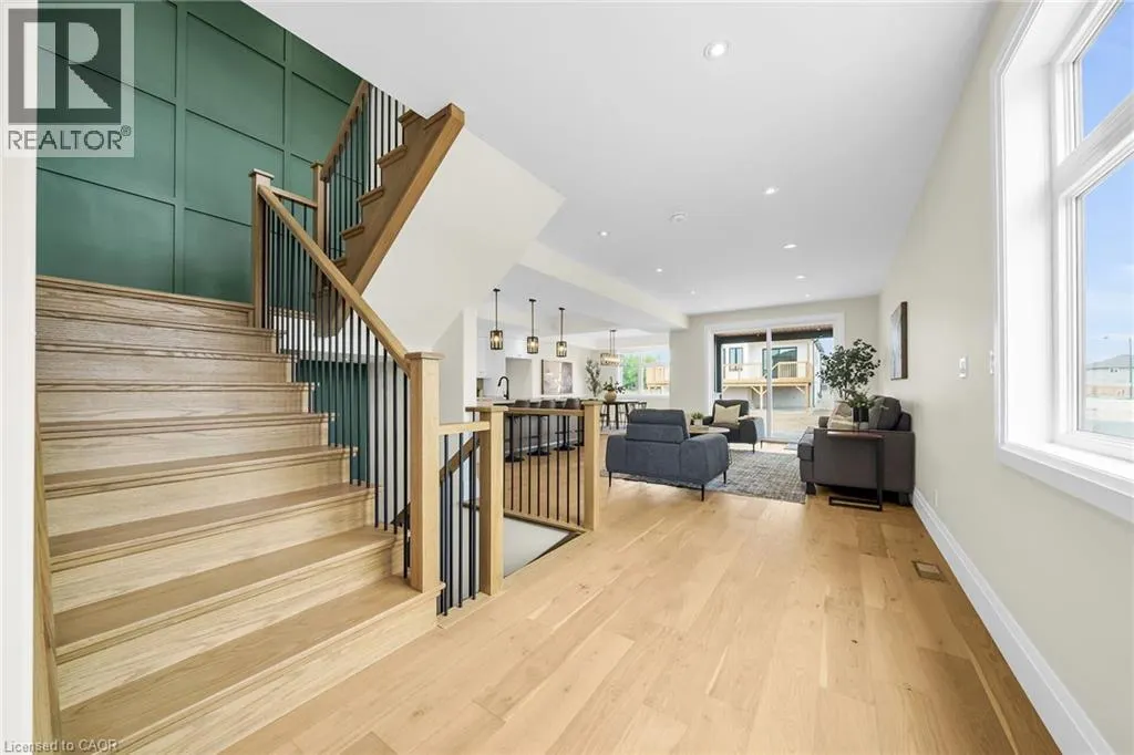 25 DUCHESS Drive