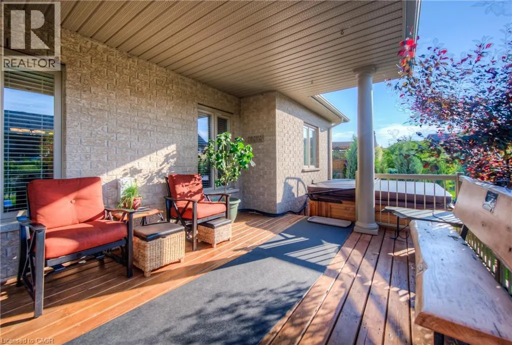 28 AMBERDALE Way