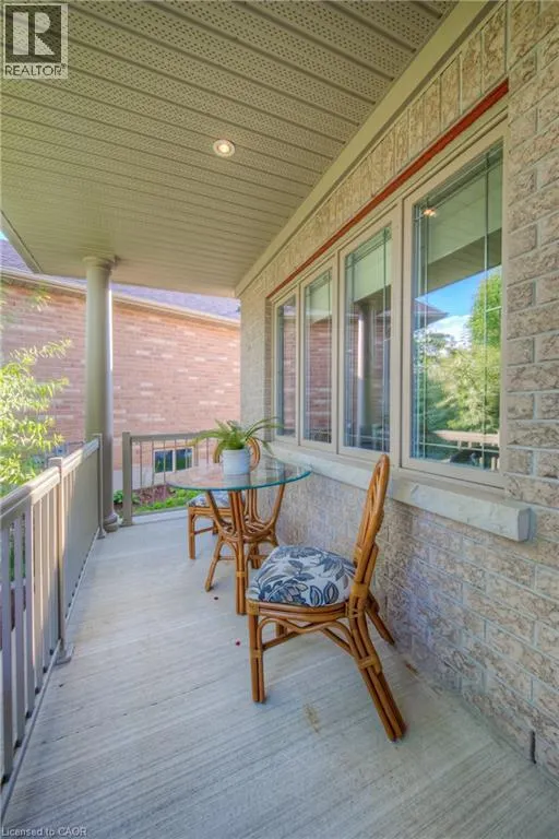 28 AMBERDALE Way