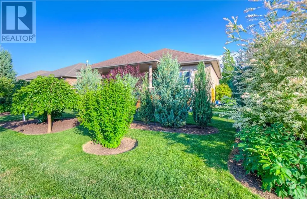 28 AMBERDALE Way