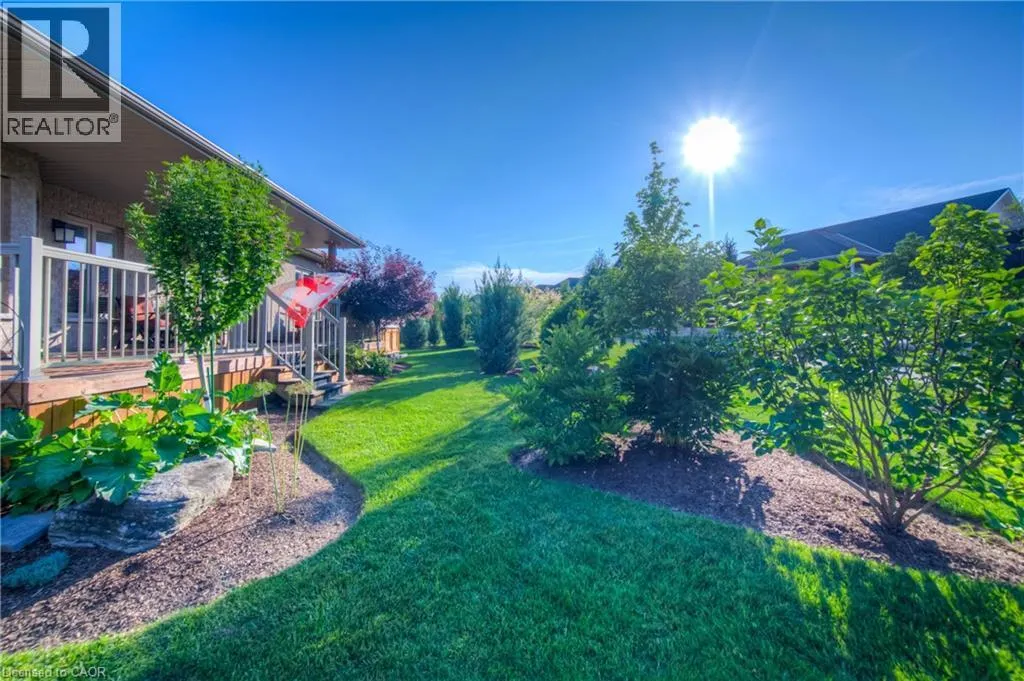28 AMBERDALE Way
