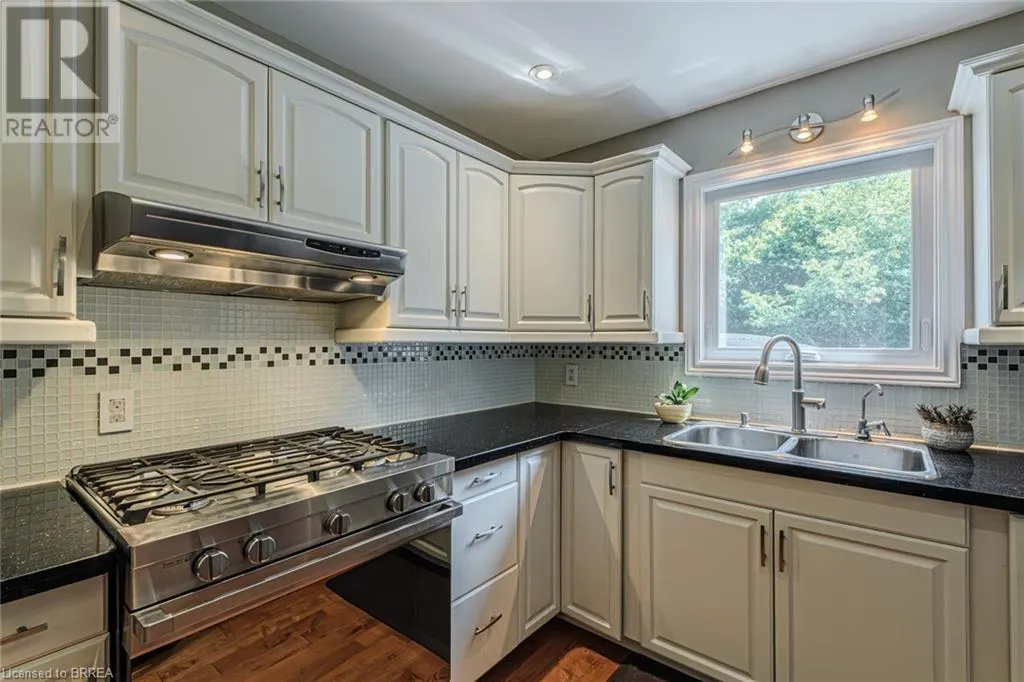 760 CONCESSION 10 TOWNSEND
