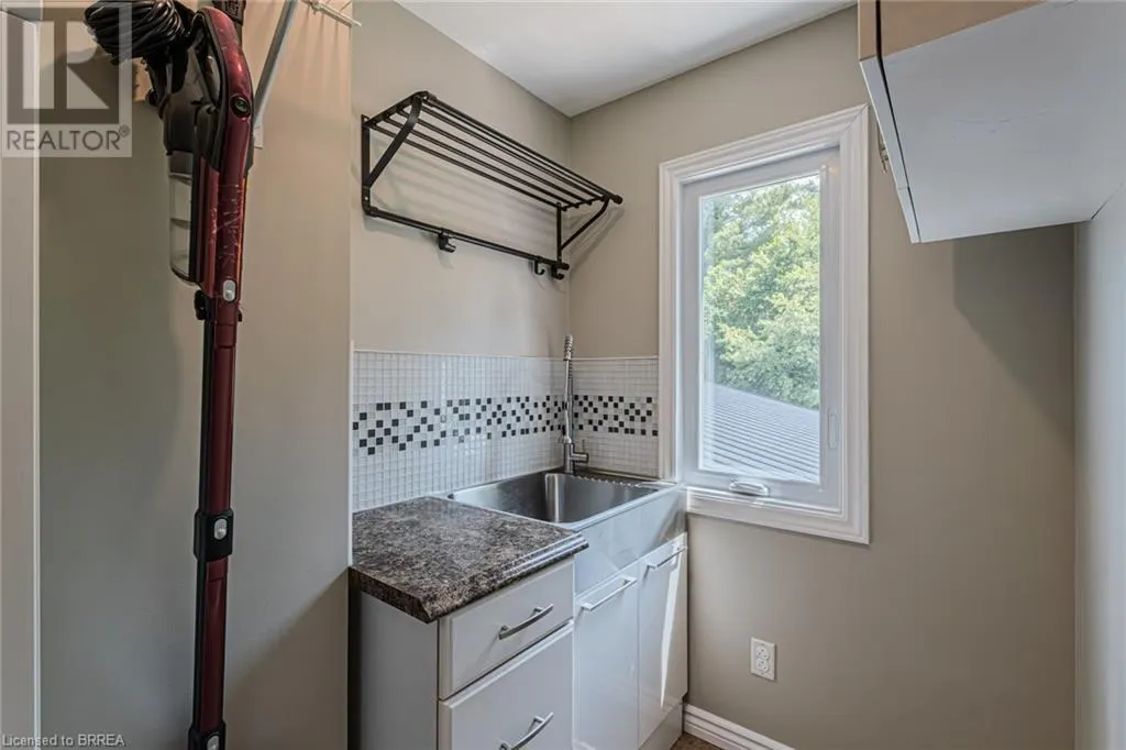 760 CONCESSION 10 TOWNSEND