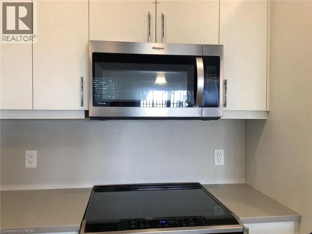 360 QUARTER Townline Unit# 605, #605