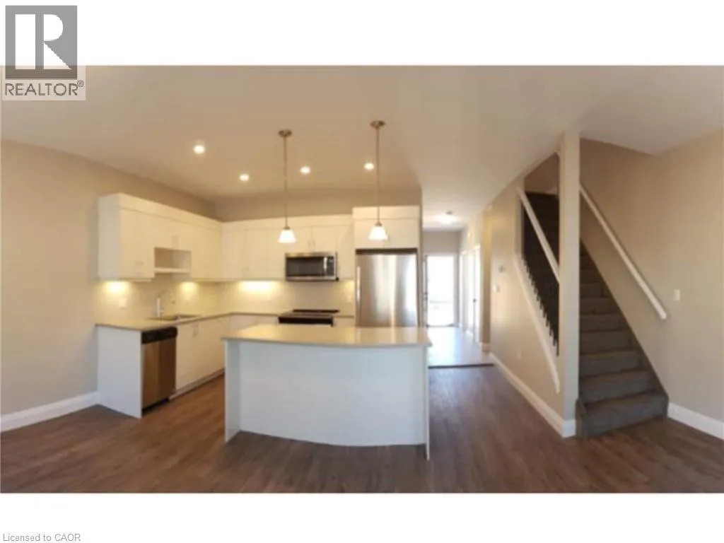 360 QUARTER Townline Unit# 605, #605