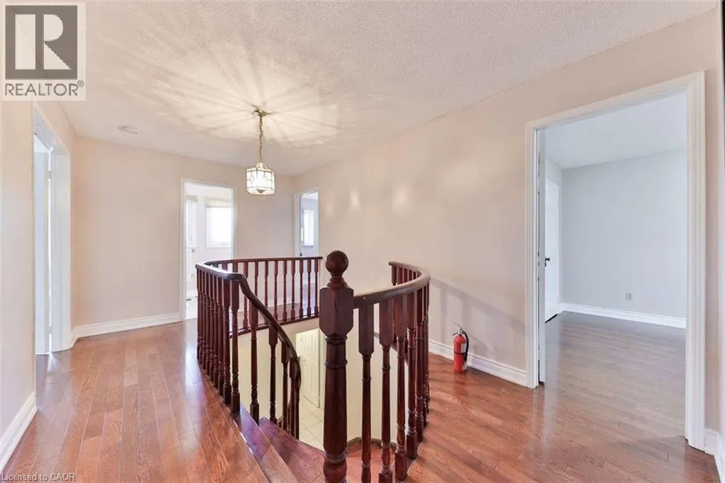 5275 THORNWOOD Drive