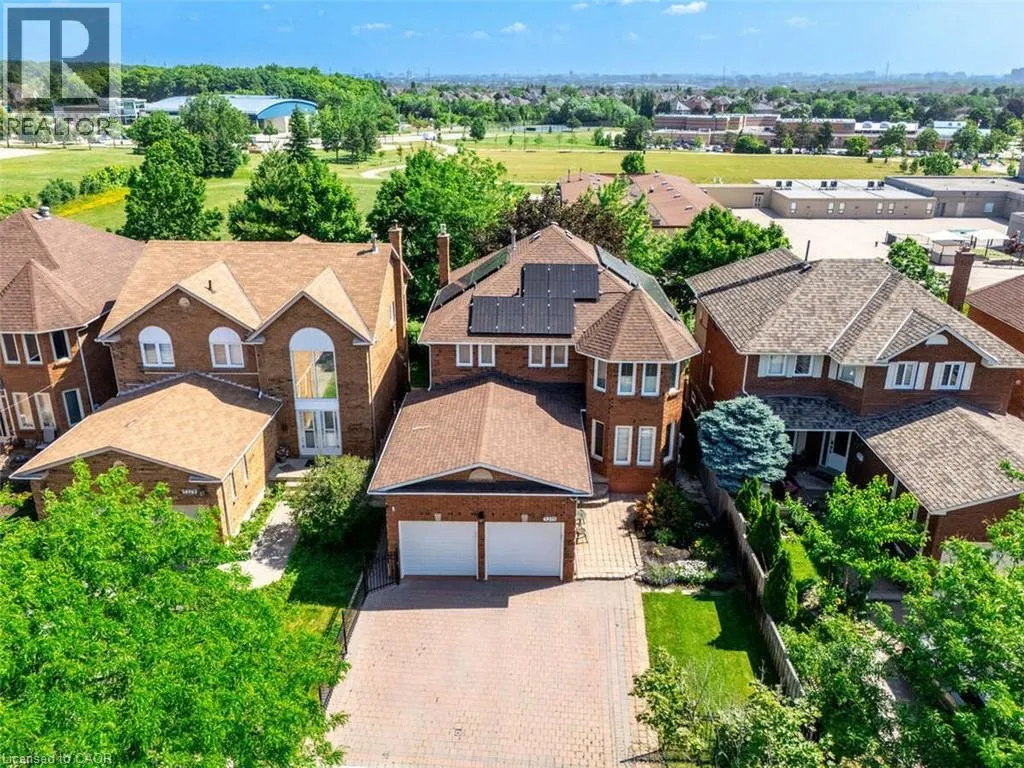5275 THORNWOOD Drive