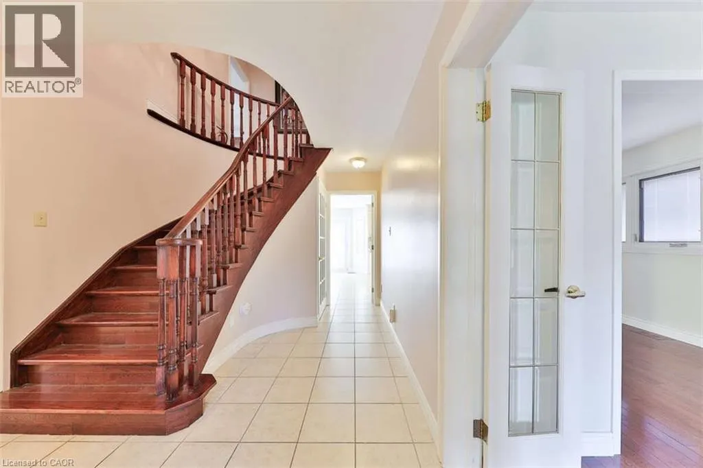 5275 THORNWOOD Drive