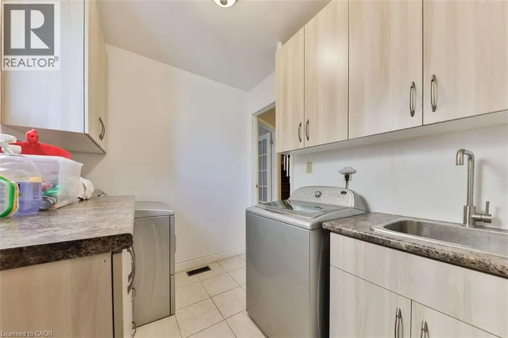 5275 THORNWOOD Drive