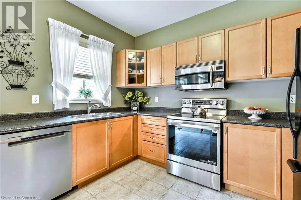 43 WOODLAWN Court
