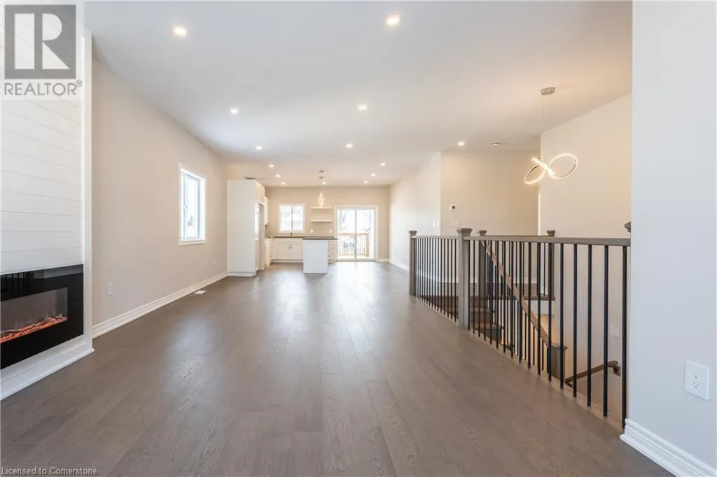 735 DOMINION Road