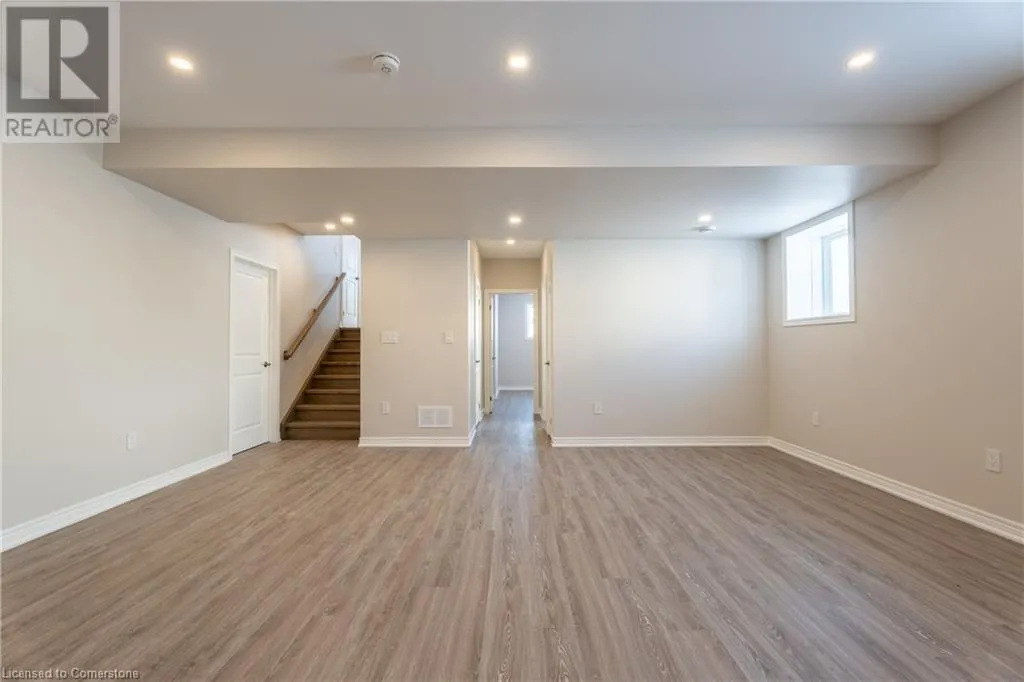 735 DOMINION Road