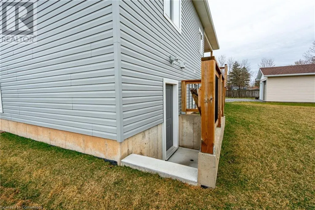 735 DOMINION Road
