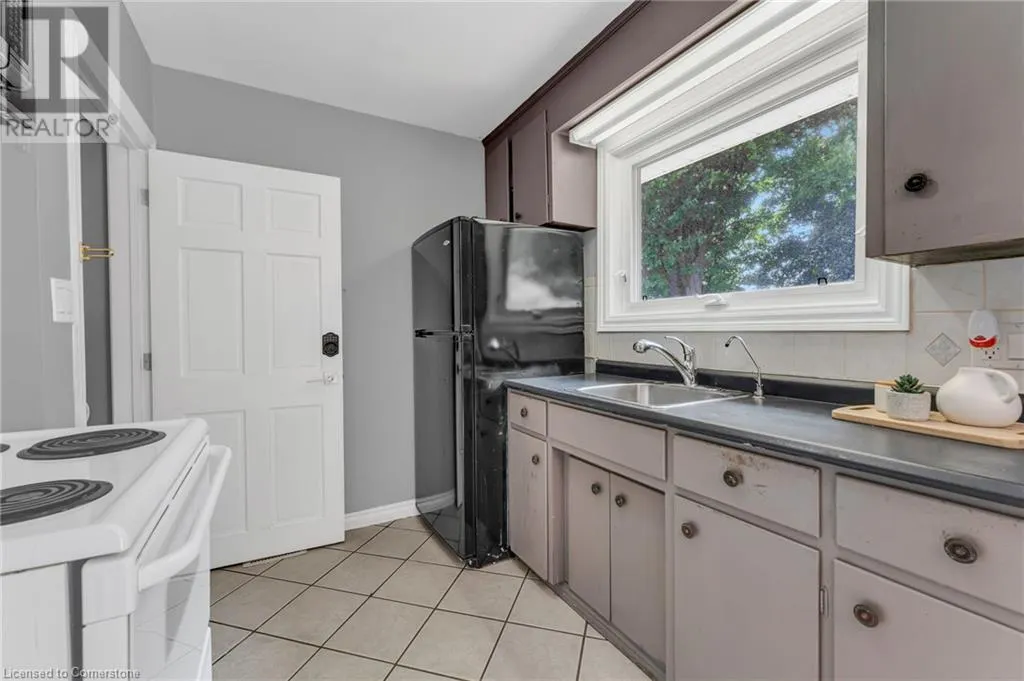 293 KING GEORGE Road