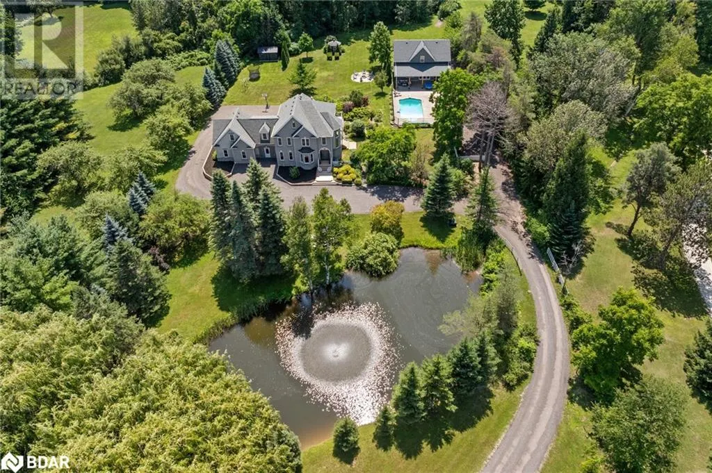 7833 POPLAR Sideroad