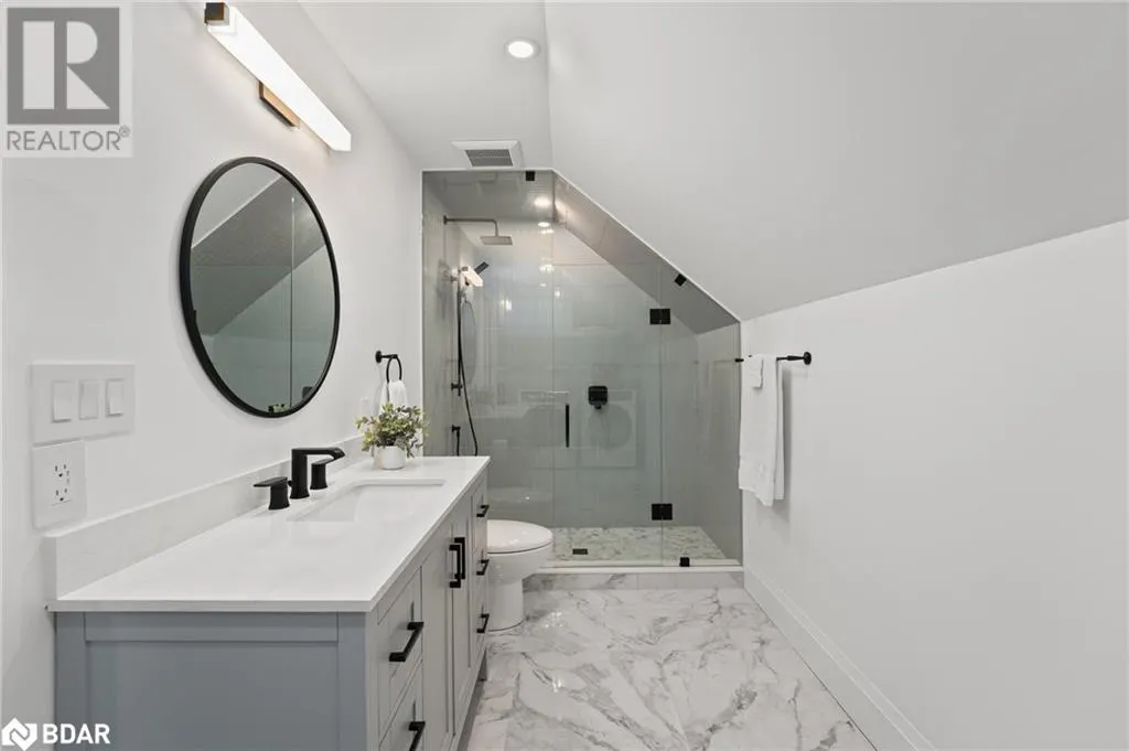 7833 POPLAR Sideroad