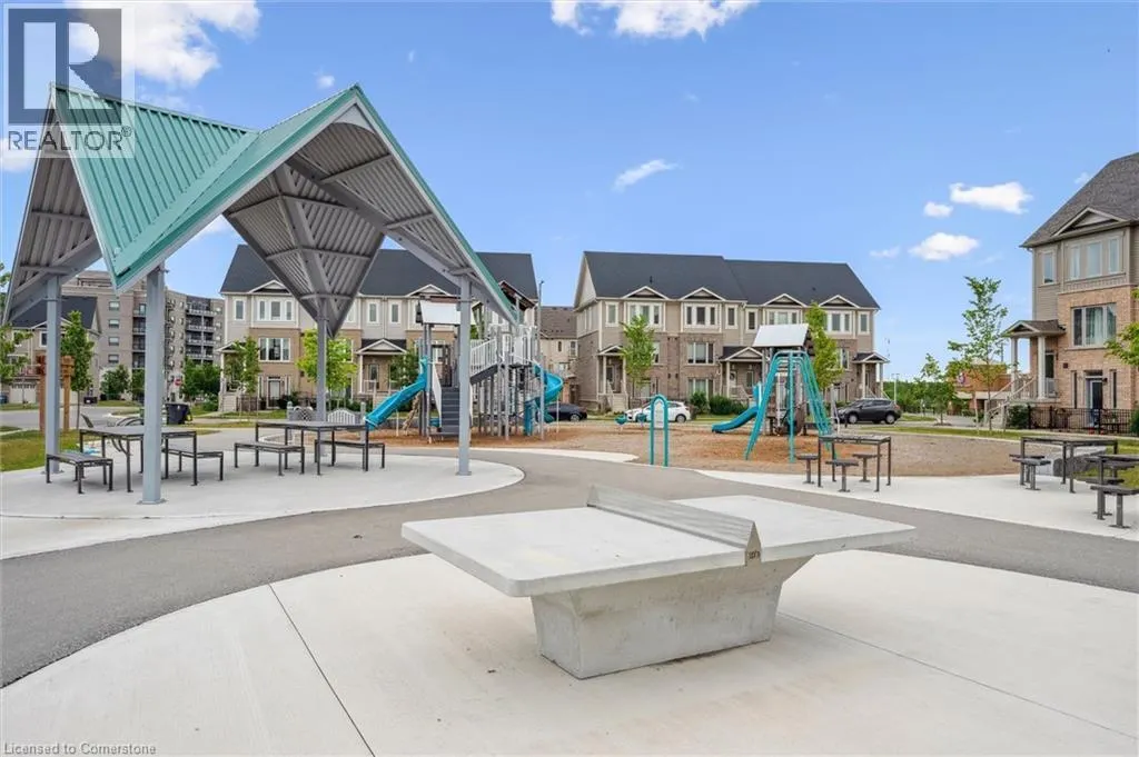 124 WATSON Parkway N Unit# 4, #4