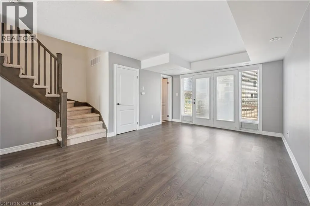 124 WATSON Parkway N Unit# 4, #4