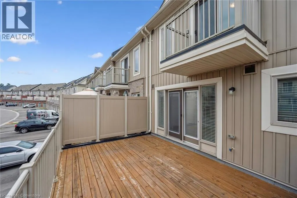 124 WATSON Parkway N Unit# 4, #4