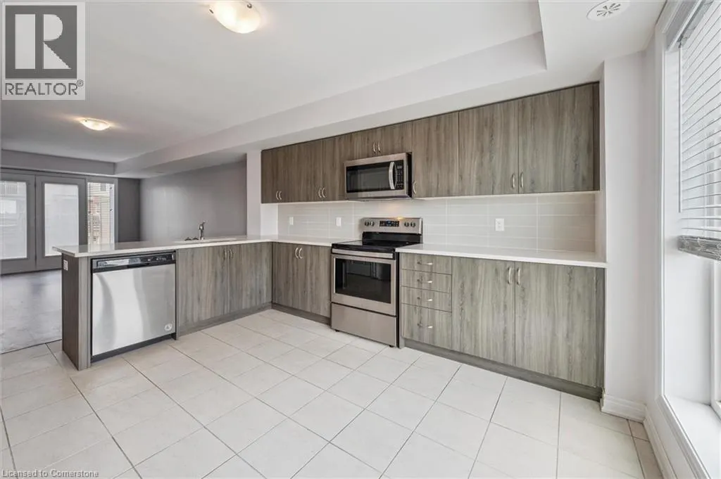 124 WATSON Parkway N Unit# 4, #4