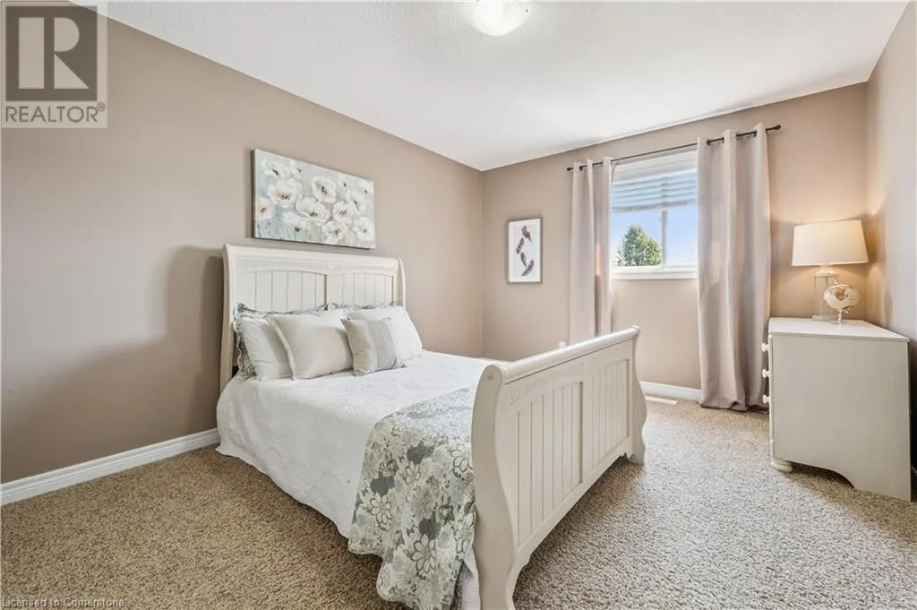 125 CAPTAIN MCCALLUM Drive