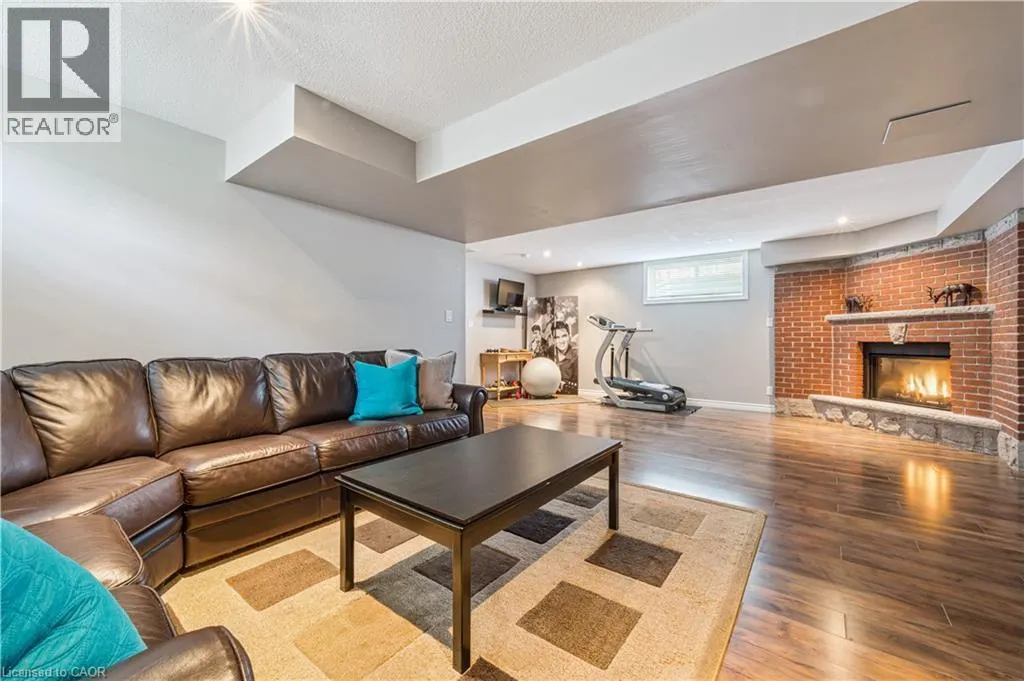 125 CAPTAIN MCCALLUM Drive