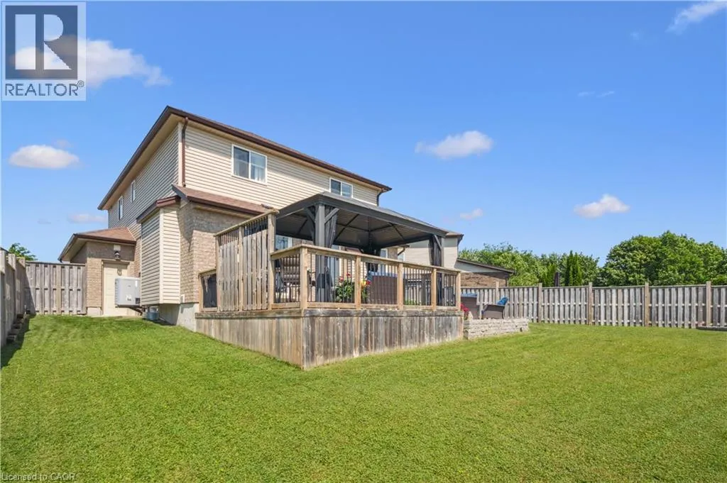 125 CAPTAIN MCCALLUM Drive