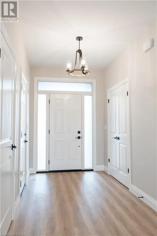94 VANROOY Trail