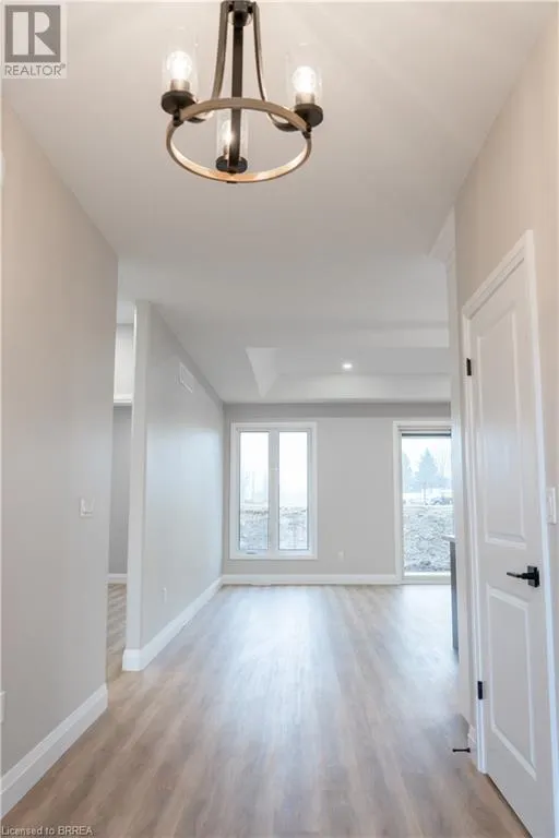 94 VANROOY Trail