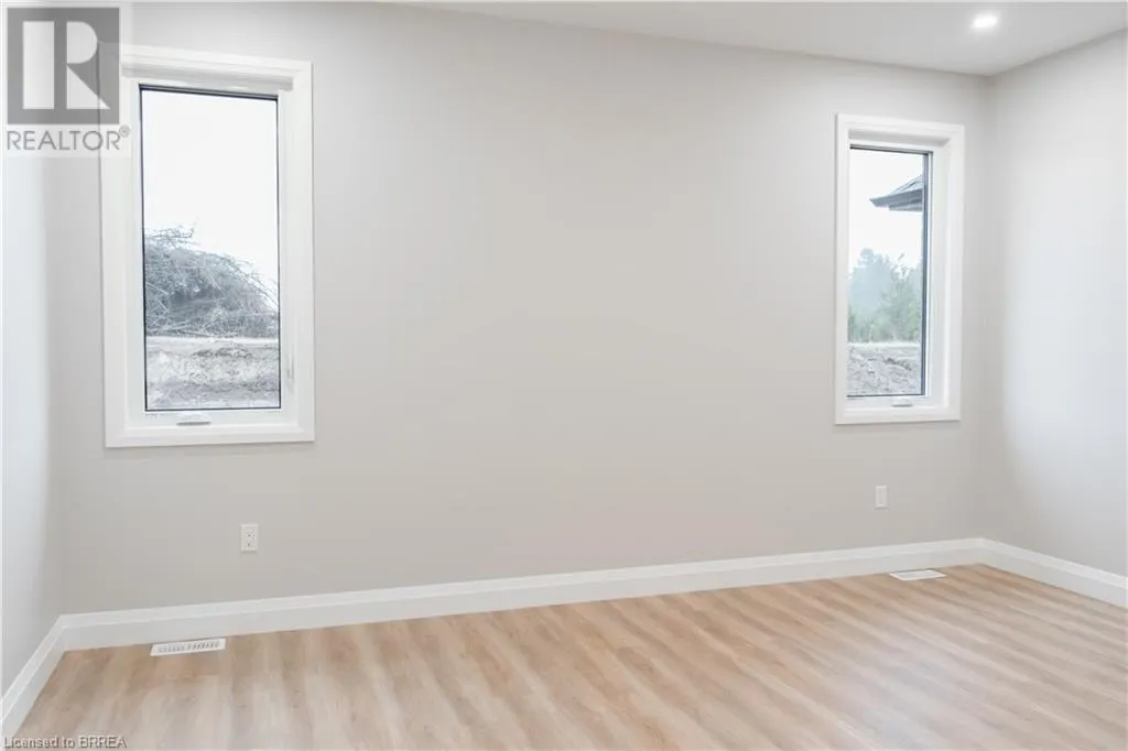 94 VANROOY Trail