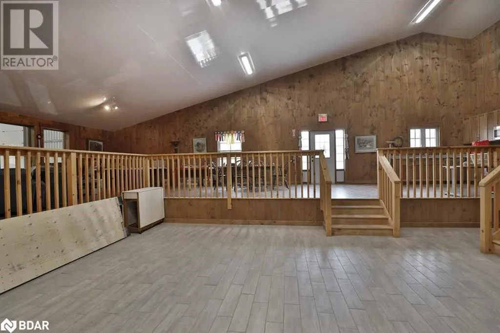 1694 CENTRE RD