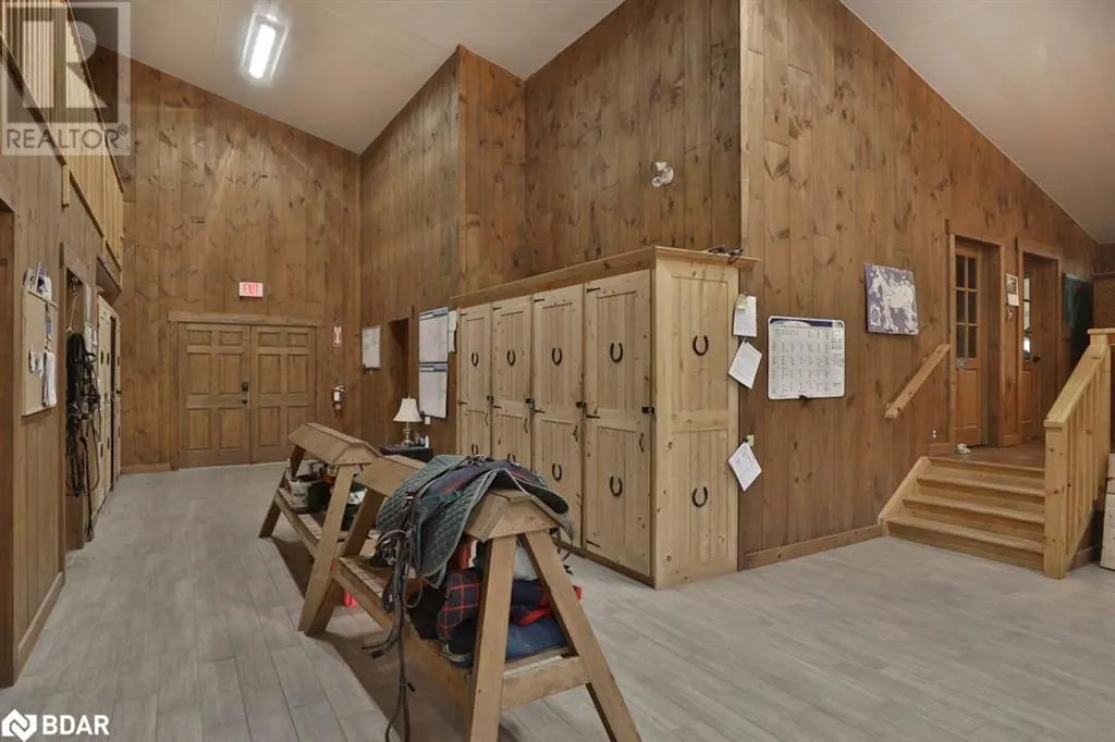 1694 CENTRE RD