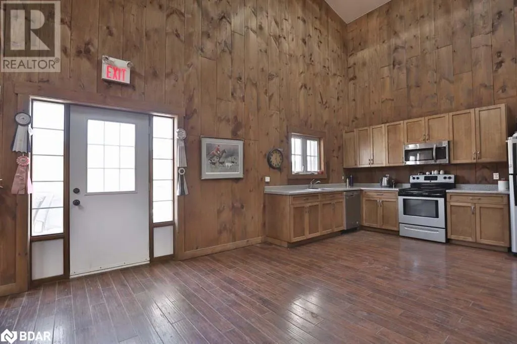 1694 CENTRE RD