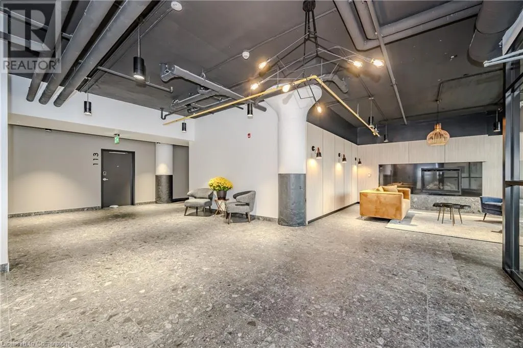120 HURON Street Unit# 528, #528