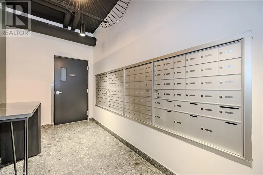 120 HURON Street Unit# 528, #528
