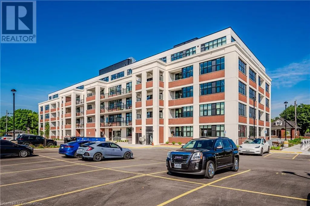 120 HURON Street Unit# 528, #528