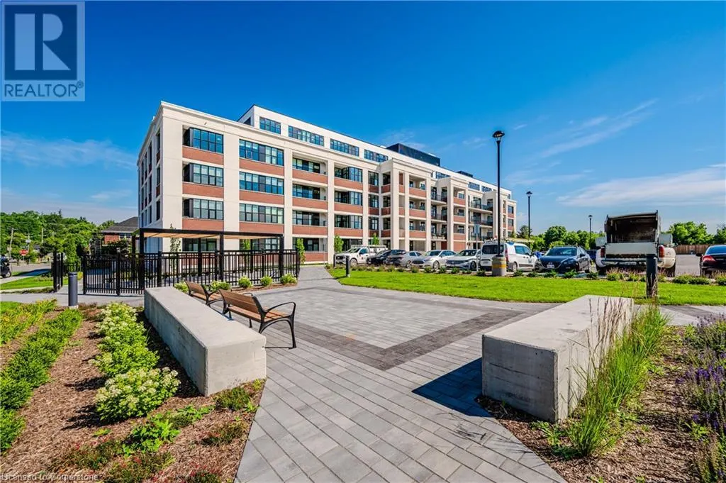 120 HURON Street Unit# 528, #528