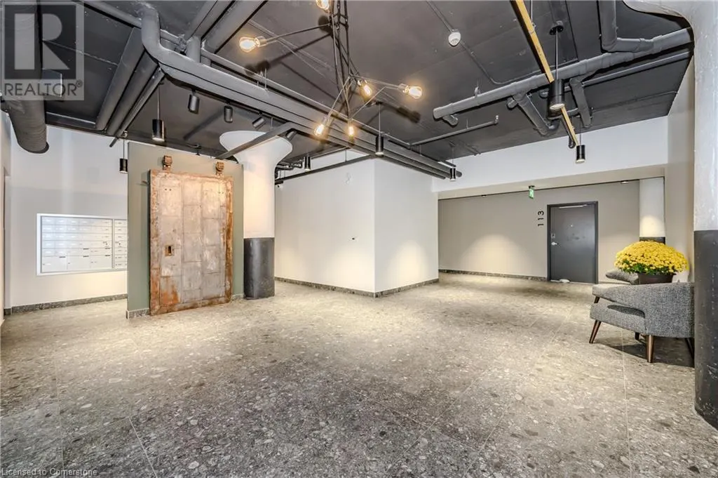 120 HURON Street Unit# 528, #528