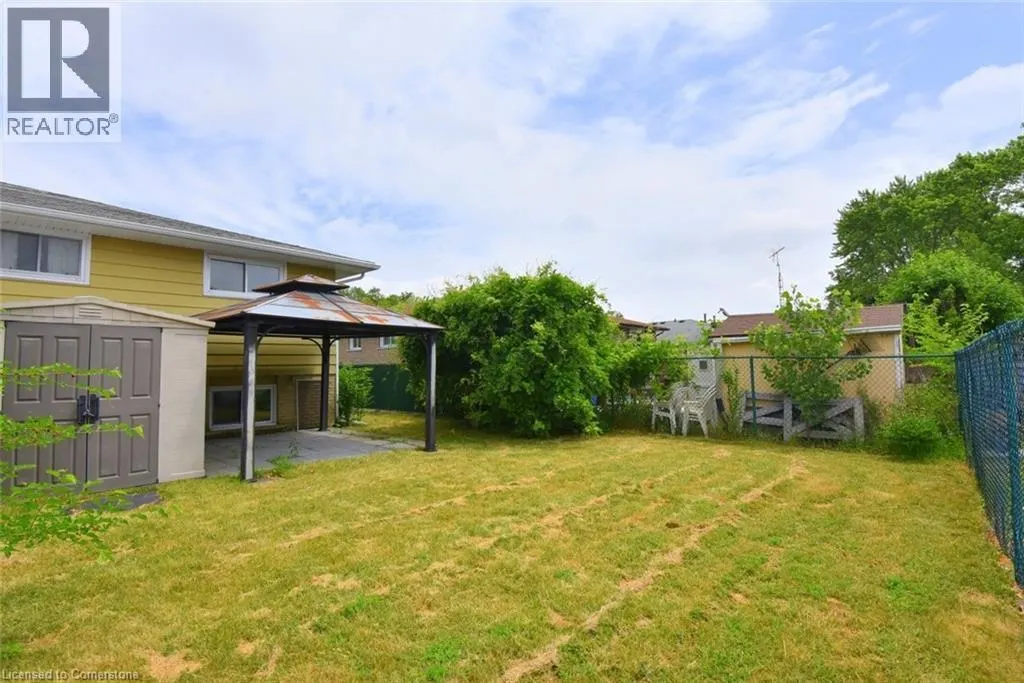 79 BARRINGTON Drive