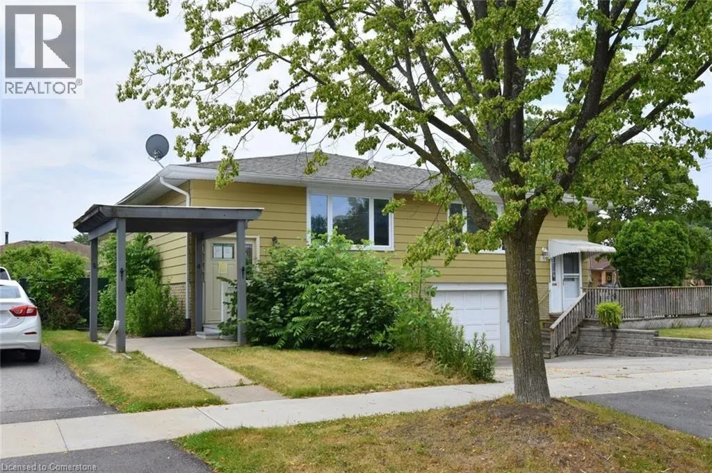 79 BARRINGTON Drive