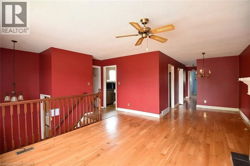 79 BARRINGTON Drive