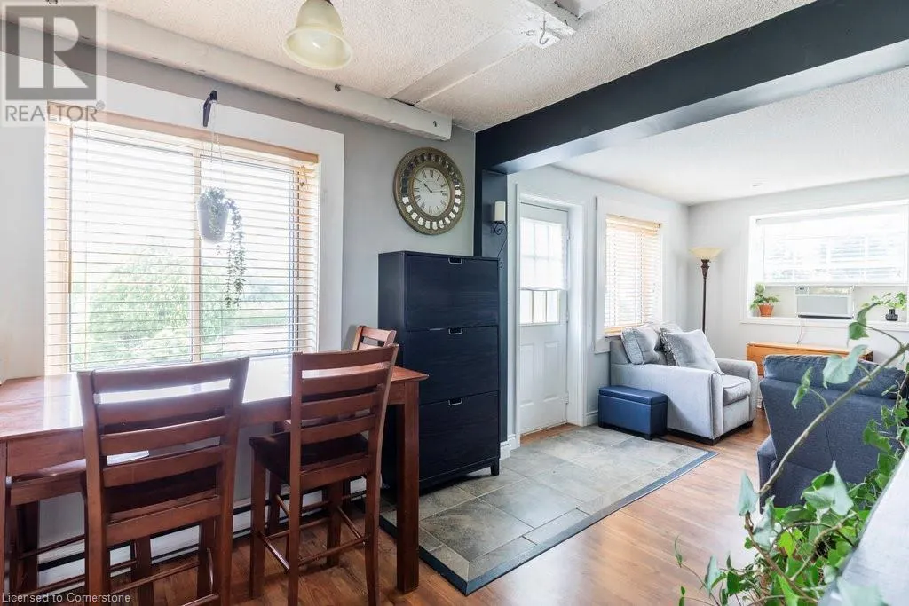 169 FORFAR Street W