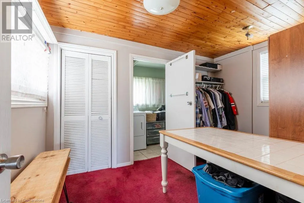 169 FORFAR Street W