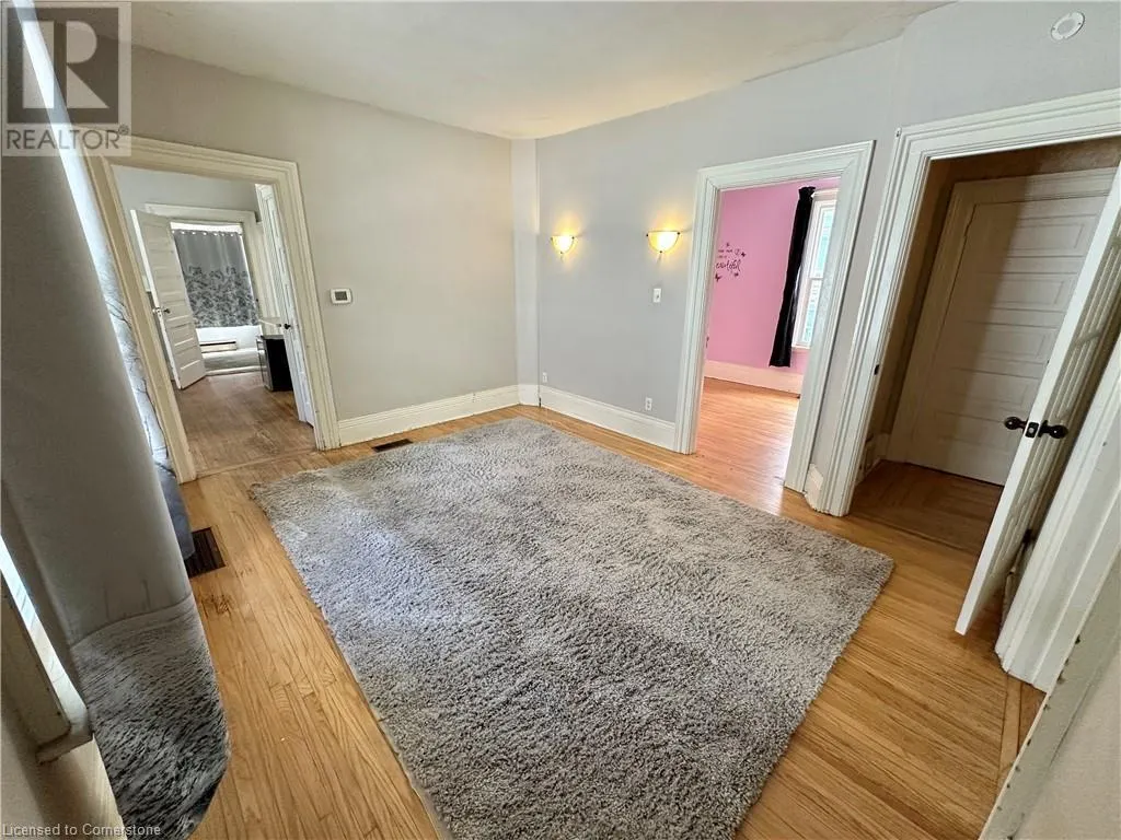 19 BRIGHTON Avenue