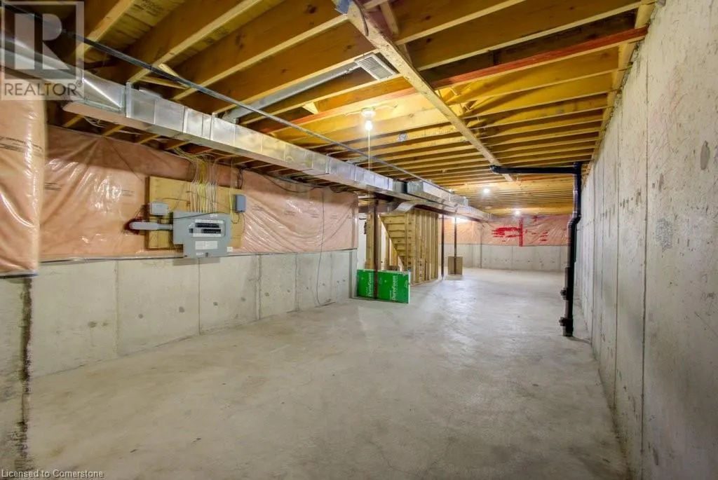 19 NIAGARA Drive Unit# 27, #27